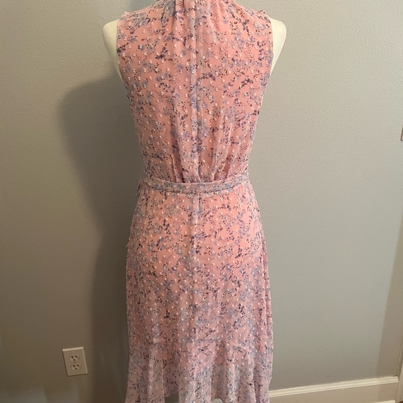 Beautiful dress for special occasions - Picture 3 of 4